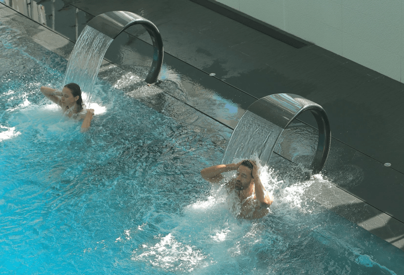 Piscine de thalassothérapie